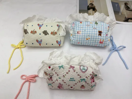 Three-Style Cartoon Plush Makeup Bag