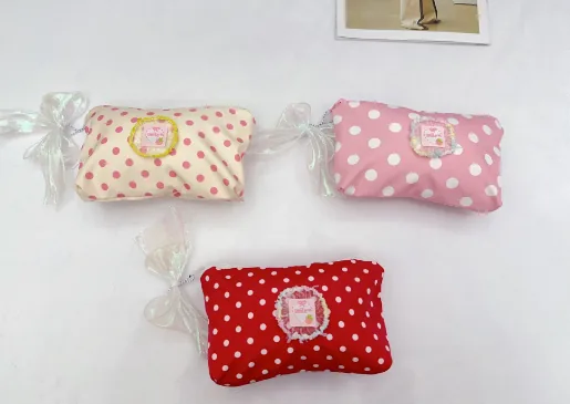 Three-Color Polka-Dot Plush Makeup Bag